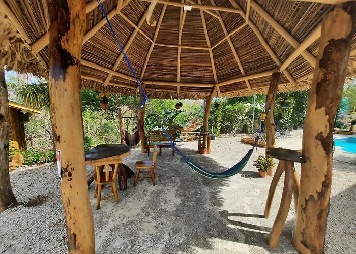 Сasa de vacaciones Eco-turismo Guayacanes Sámara