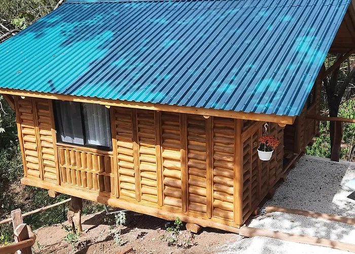 Eco-turismo Guayacanes
